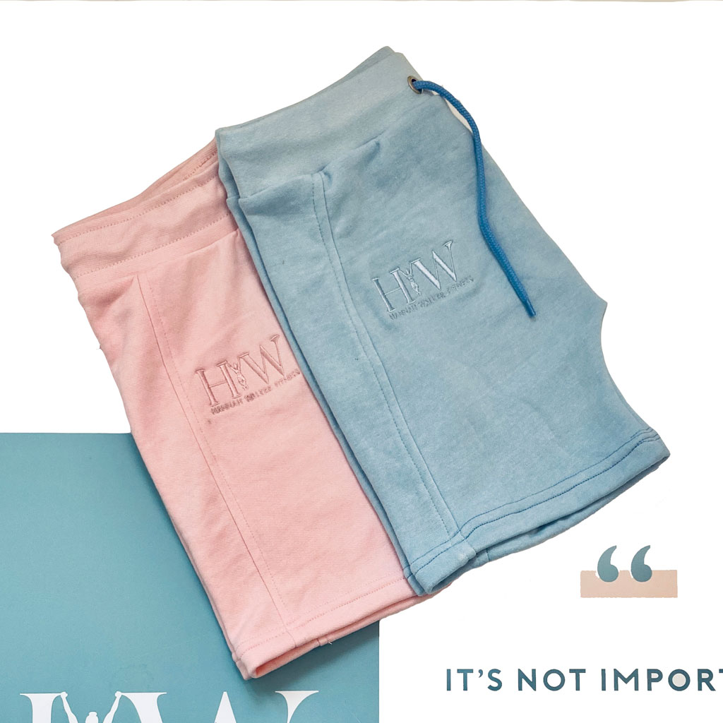 Oversized T-Shirt with High-Waisted Shorts (Pink) - Image 2